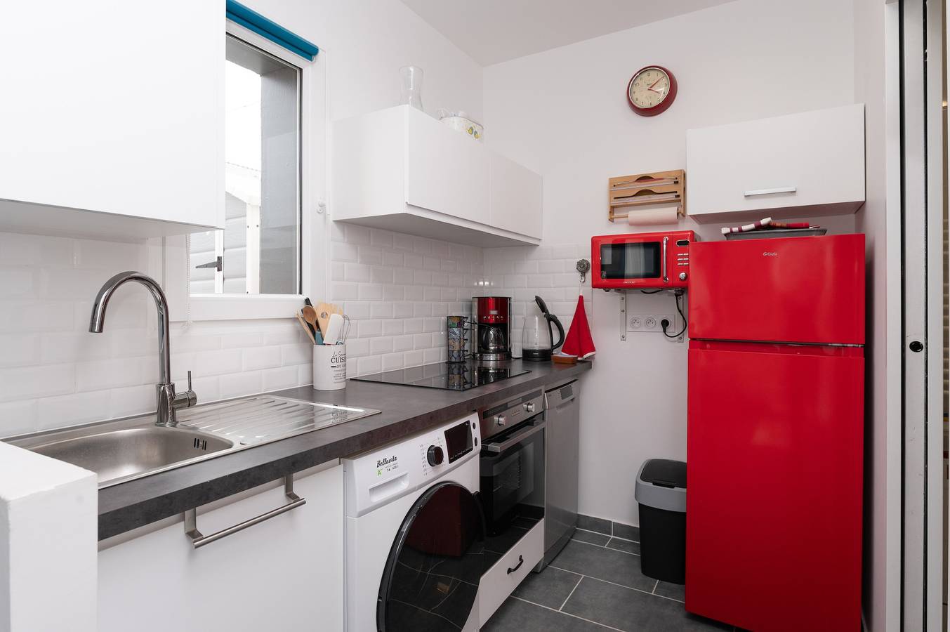 Studio entier, La Petite Maisonnette Phiphi avec terrasse in Saint-Pierre-Quiberon, Côte des Mégalithes
