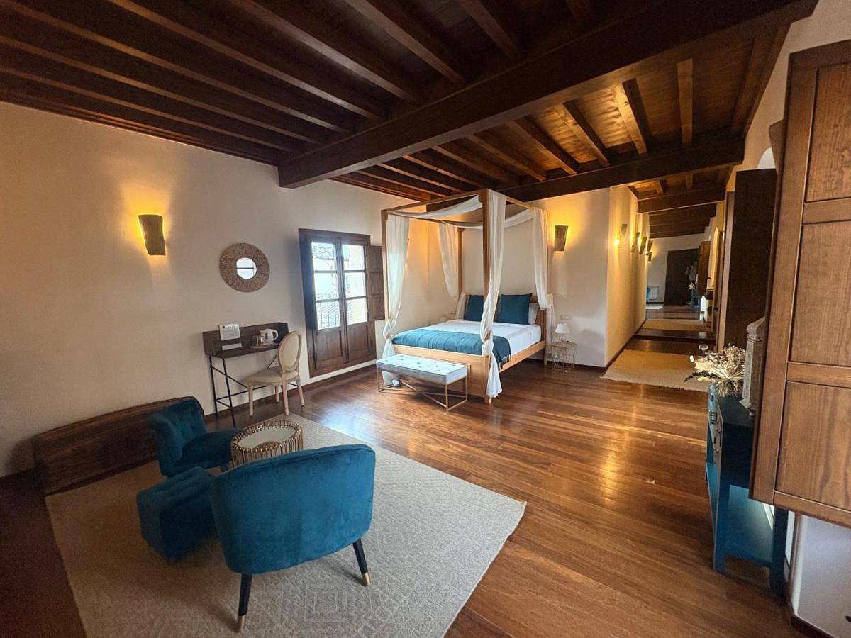 Casa del Armiño - Historic Boutique Hotel in Toledo Old Town in Toledo, Provincia de Toledo