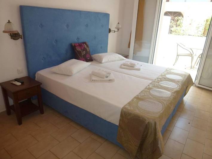 Gîte pour 2 personnes, avec jardin dans Benitses - 4