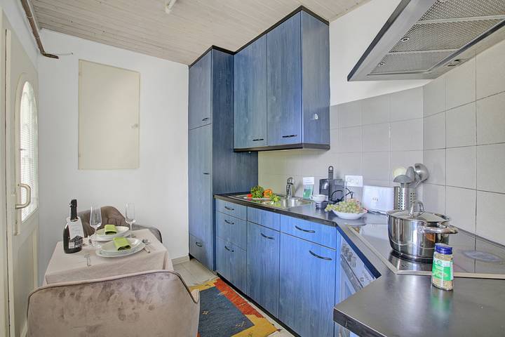 Ferienwohnung für 2 Personen, mit Seeblick und Terrasse, mit Haustier am Luganersee - 4