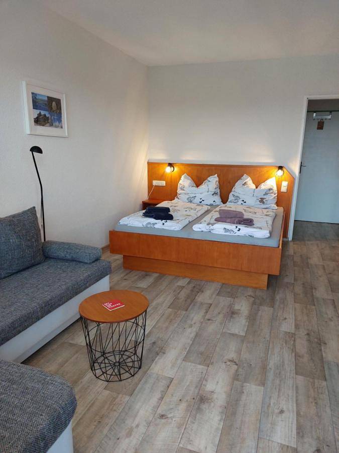 Ferienwohnung für 3 Personen, mit Balkon und Terrasse sowie Sauna und Ausblick in Mitterfirmiansreut