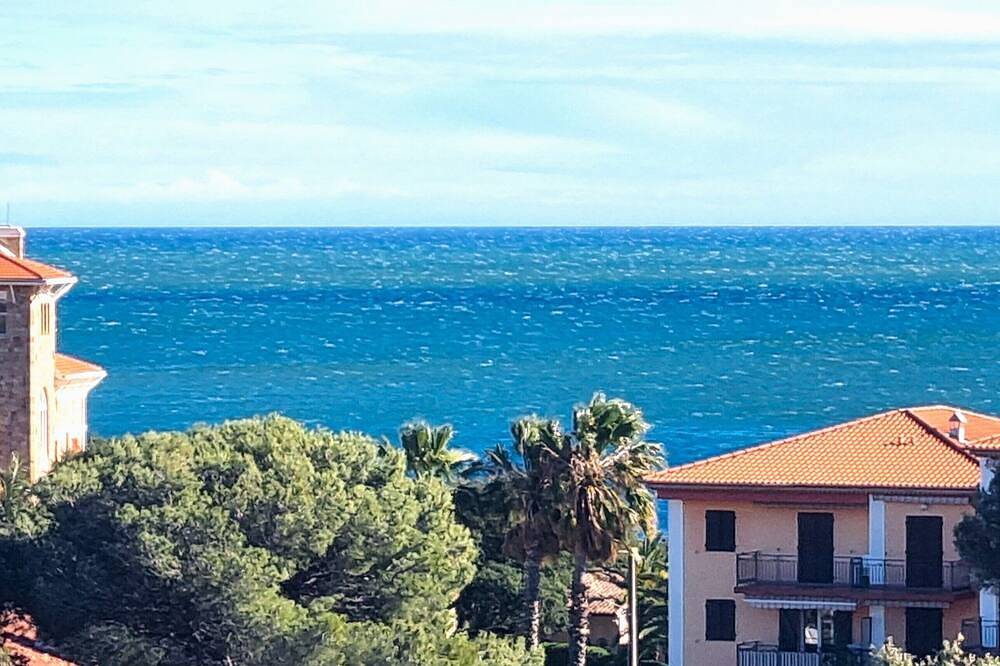 Geheel appartement, Charming apartment in St Aygulf Close to beaches in Saint-Aygulf, Frejus