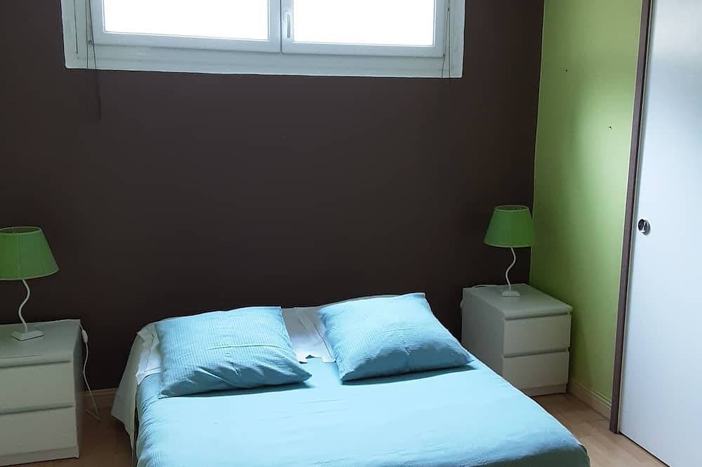 Appartement entier, Séjour dans une maison calme proche de la plage et de toutes les commodités. in Mers-les-Bains, Région d'Abbeville
