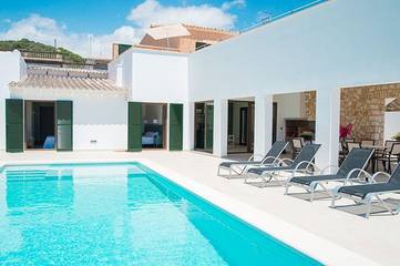Finca für 10 Personen, mit Garten und Terrasse in s'Horta