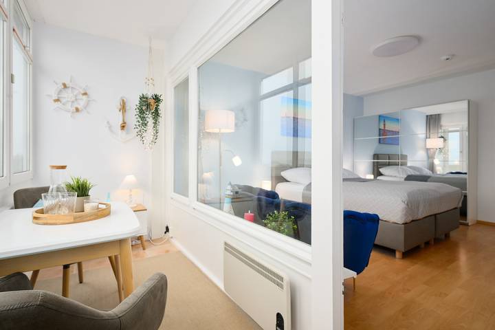 Ganze Ferienwohnung, Strandbude in Freistand, Laboe