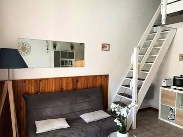 Villa pour 3 Personnes dans Les Mathes, Région de Rochefort, Photo 2