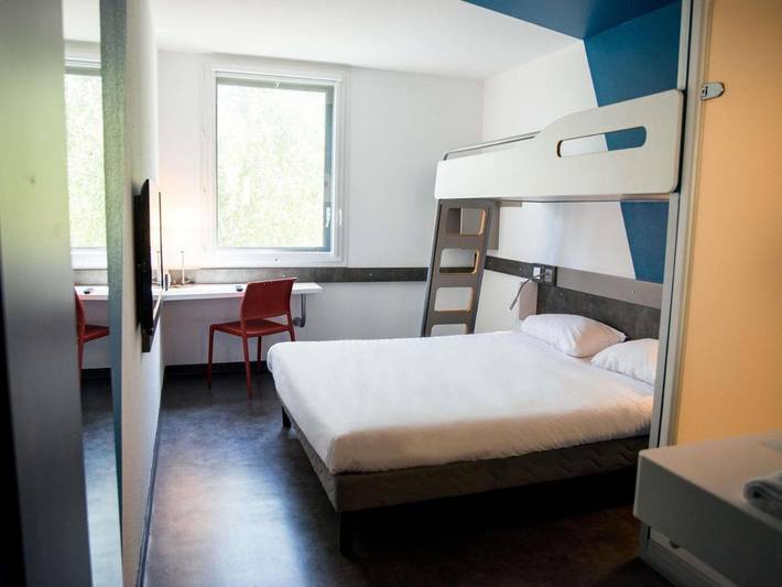 Hôtel pour 3 personnes, avec terrasse, animaux acceptés à Archamps