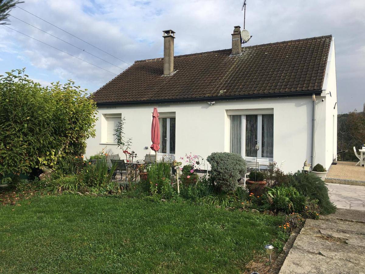 Three-Bedroom House in Ully-Saint-Georges, Oise