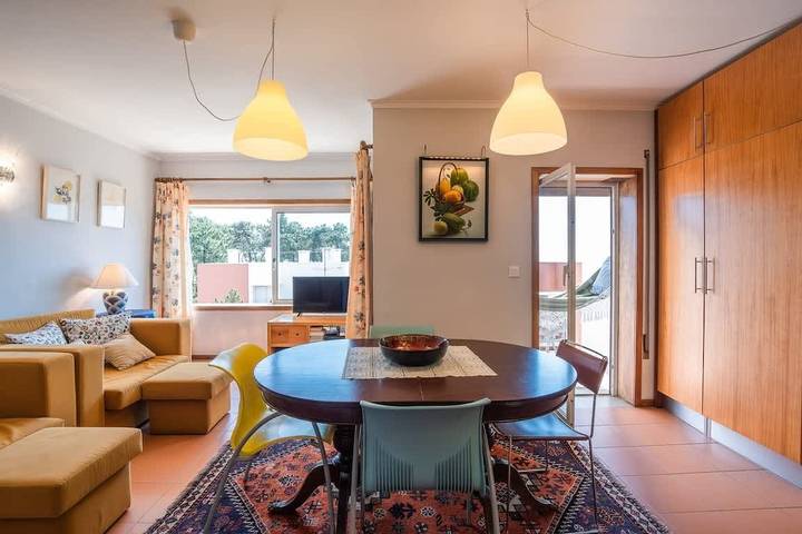 Gîte pour 4 personnes, avec Vue sur l’océan et Jardin dans Darque