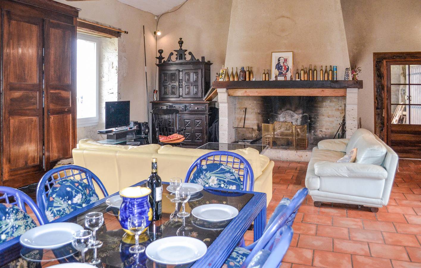 Appartement de luxe avec piscine et parking à Fauroux - seulement 2km du centre ville in Fauroux, Quercy