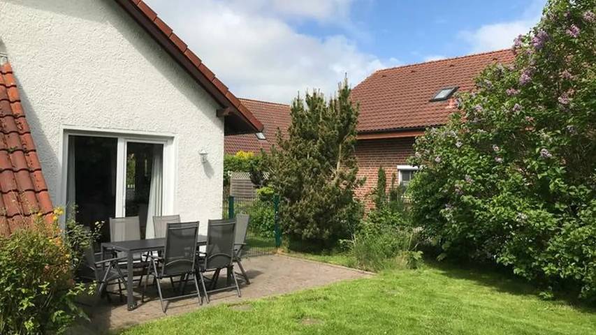 Ferienhaus für 7 Personen, mit Garten in Hooksiel - 2
