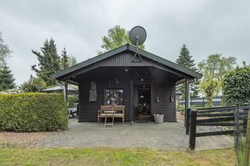 Ferienhaus für 4 Personen, mit Garten und Terrasse, mit Haustier in Hesel