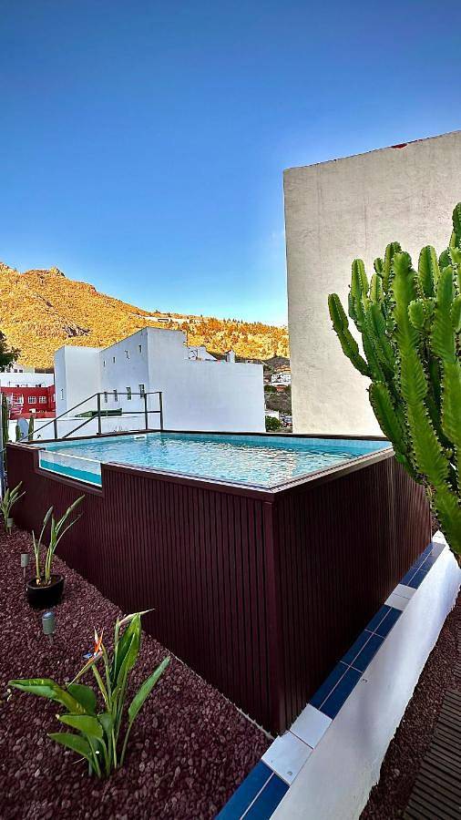 Location de vacances pour 2 personnes, avec jardin ainsi que terrasse et piscine dans Tamaimo - 2