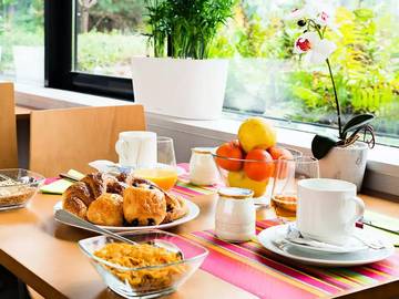 Appartement De Vacances pour 4 Personnes dans Boulogne-Billancourt, Hauts-de-Seine, Photo 3