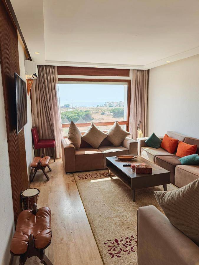 Gîte pour 5 personnes, avec vue ainsi que jardin et piscine, animaux acceptés à Tanger - 3