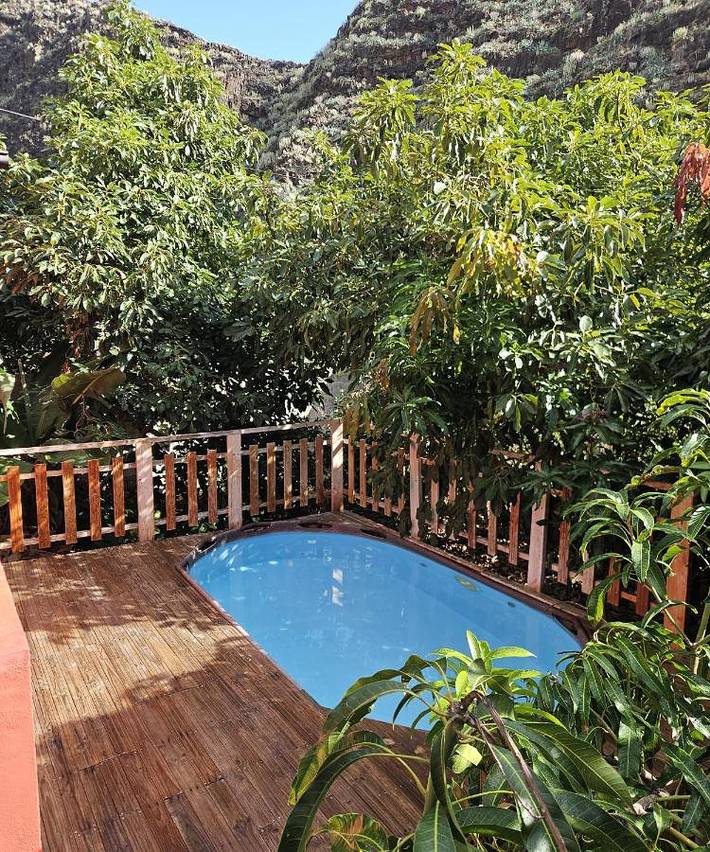 Chalet para 5 personas, con vistas además de jardín y piscina en La Gomera - 3