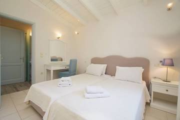 Villa for 6 People in Fiskardo, Kefalonia, Photo 2