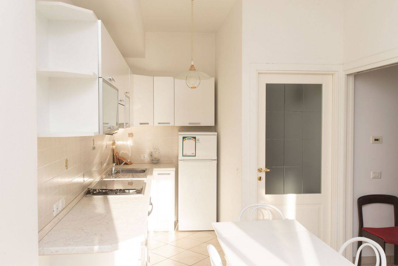 Apartamento entero, N044 - Numana, new three-room apartment with terrace and a/c in Numana, Riviera del Conero