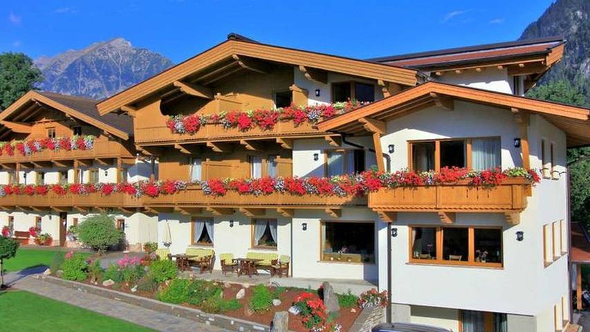 Ferienwohnung für 3 Personen, mit Sauna und Balkon in Pertisau - 2