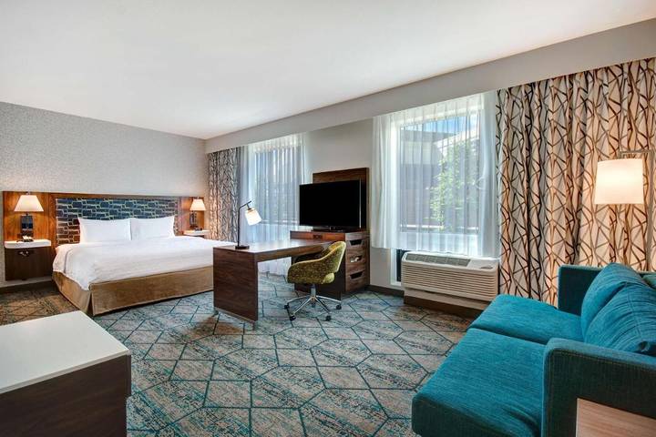 Hotel para 4 personas - 1
