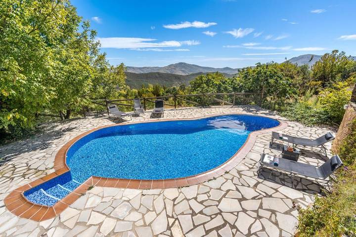 Casa rural para 7 personas, con piscina además de jardín y terraza, Se admiten mascotas - 1