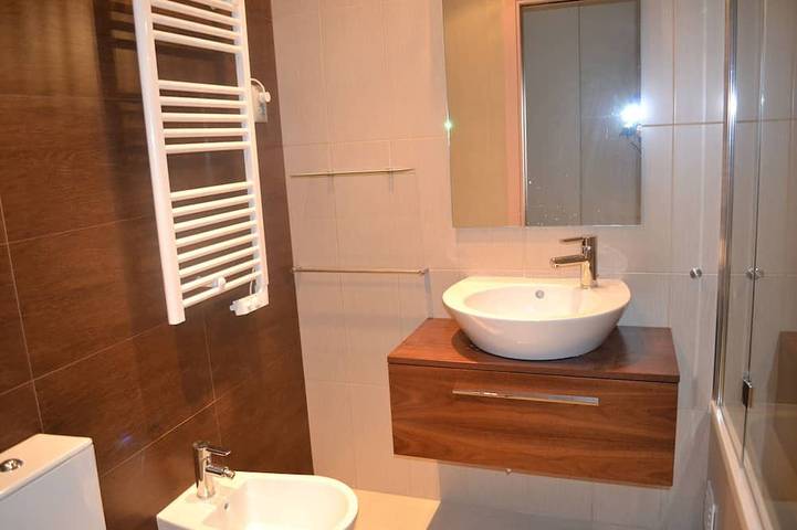 Ganze Wohnung, AlburVillage, Qualität, Luxus, Neu, 2 Schlafzimmer, Erdgeschoss, Schwimmbad, Solarium, Free Wifi in Alvor, Faro Distrikt