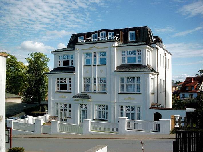 Ferienwohnung für 6 Personen, mit Balkon in Ahlbeck