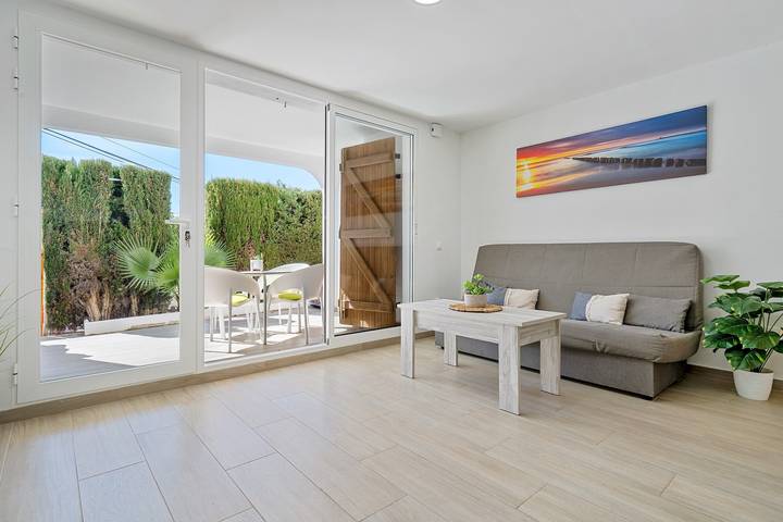 Apartamento para 3 personas, con Jardín y Piscina para niños en Vinaroz
