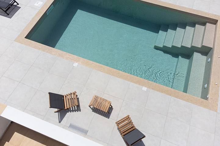 Vakantiehuis voor 5 personen, with whirlpool and tuin as well as balkon in Kos Stad