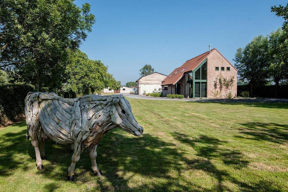 Schönes geräumiges Ferienhaus im Naturschutzgebiet in Brügge in Assebroek, Brügge