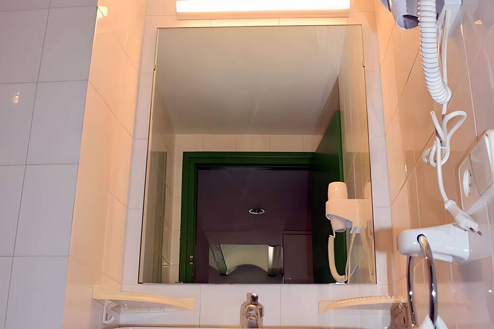 Apartamento entero, Apartamento 'Mas El Carrer - Verd' con piscina compartida, jardín compartido y Wi-Fi in Santa Pau, Parc Natural de Zona Volcànica de la Garrotxa