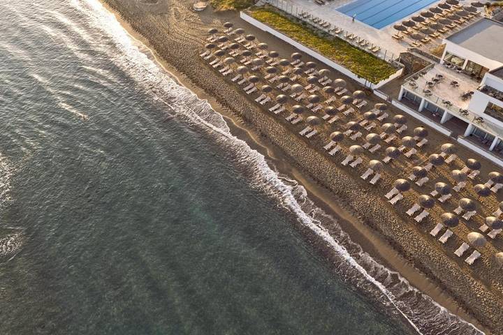 Club vacances pour 4 personnes, avec jardin et piscine ainsi que vue et bassin pour enfant en Crète - 2