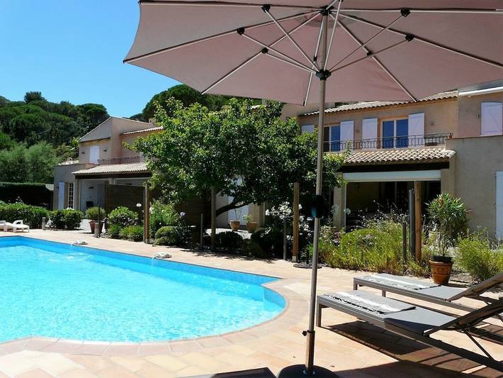 Ferienhaus für 6 Personen, mit Balkon und Terrasse sowie Garten und Pool in Ramatuelle - 2