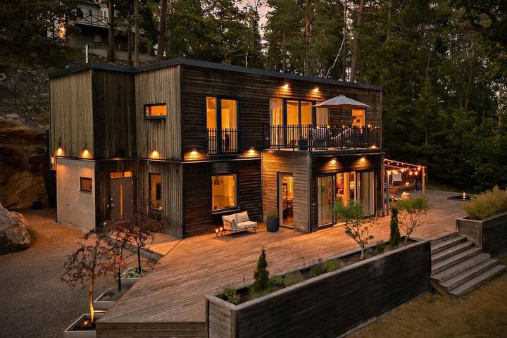 Hus för 10 Personer, med pool samt utsikt och trädgård och bastu, med husdjur i Nacka