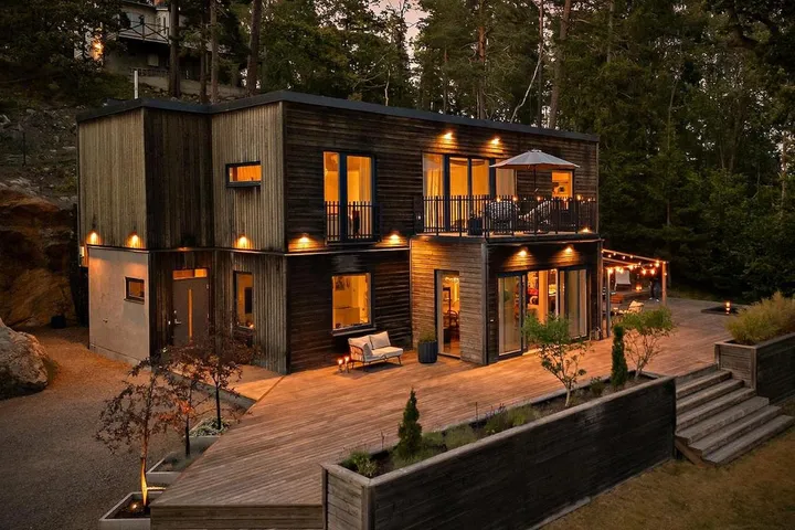 Ferienhaus für 10 Personen, mit Ausblick und Pool sowie Sauna und Garten, mit Haustier - 1