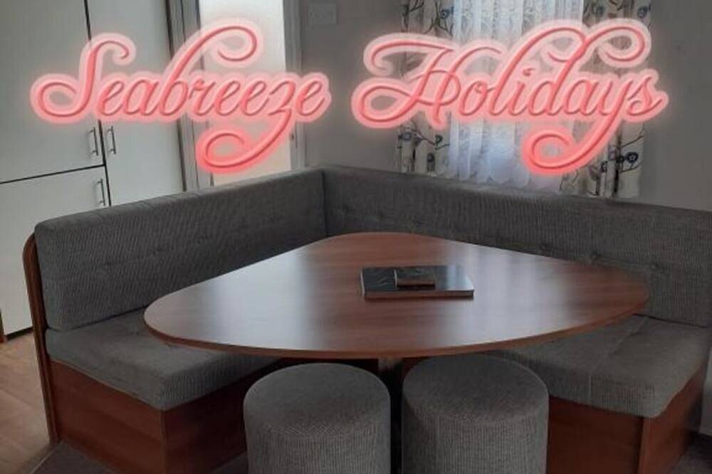 Bungalow for 6 People in St Osyth, Essex