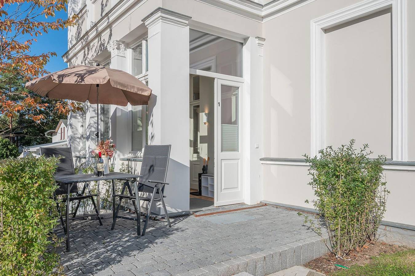 Entire apartment, Villa Luise 01 - hochwertige Ausstattung mit Elektrokamin und Terrasse in Drei Kaiserbäder, Heringsdorf