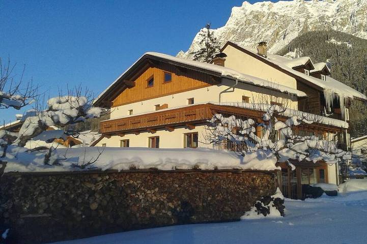 Ferienhaus für 4 Personen, mit Garten in Ehrwald