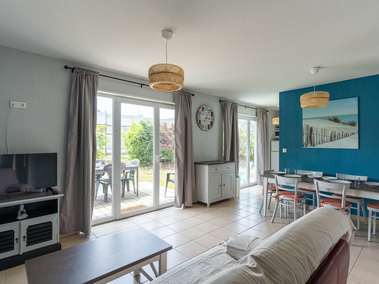 Casa de vacaciones con piscina en Parentis-en-Born cerca del lago, 3 hab, Wifi y limpieza incluida in Parentis-en-Born, Côte d’Argent