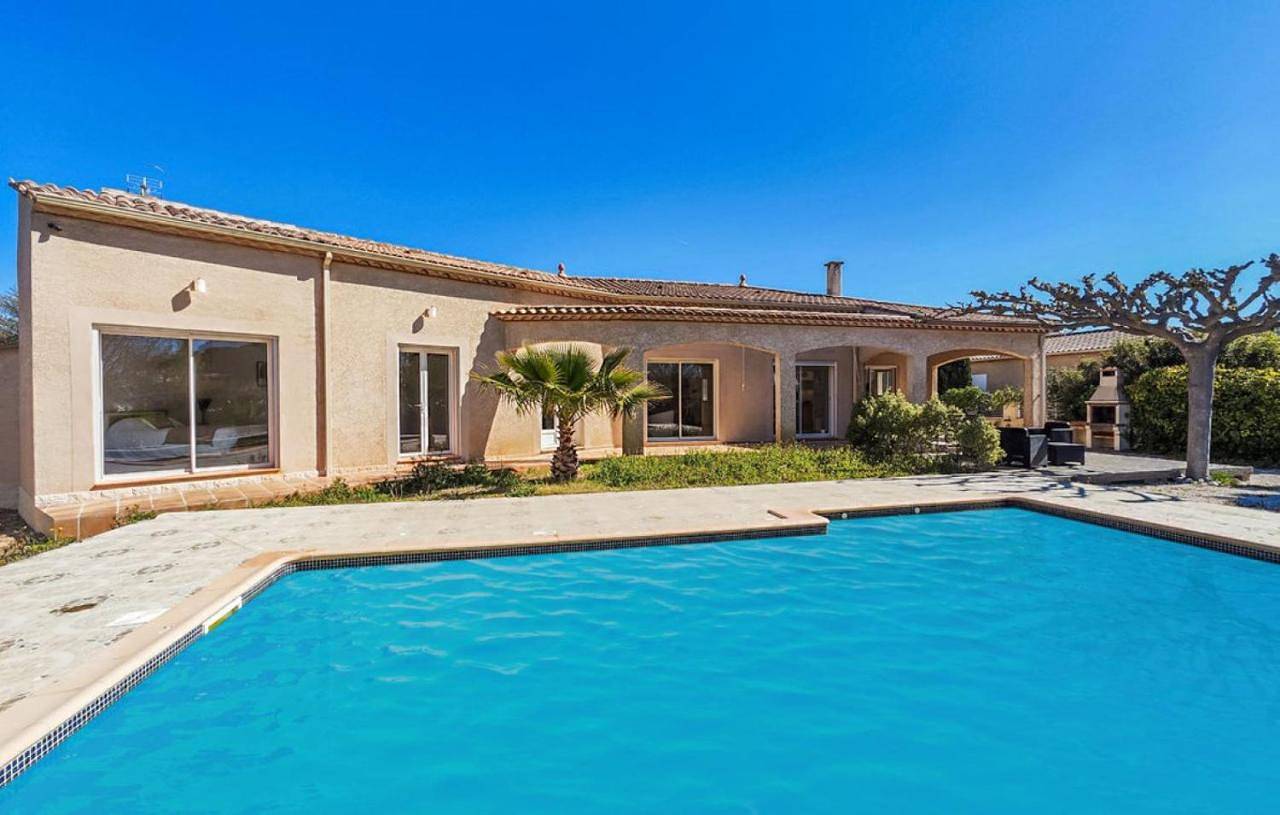 Four-Bedroom Villa in Grau-d'Agde, Agde