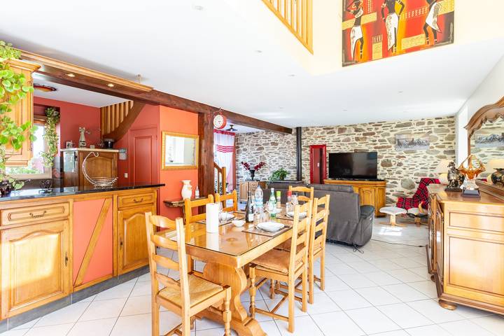 Location de vacances pour 5 personnes, avec jardin et terrasse à Saint-Méloir-des-Ondes - 2
