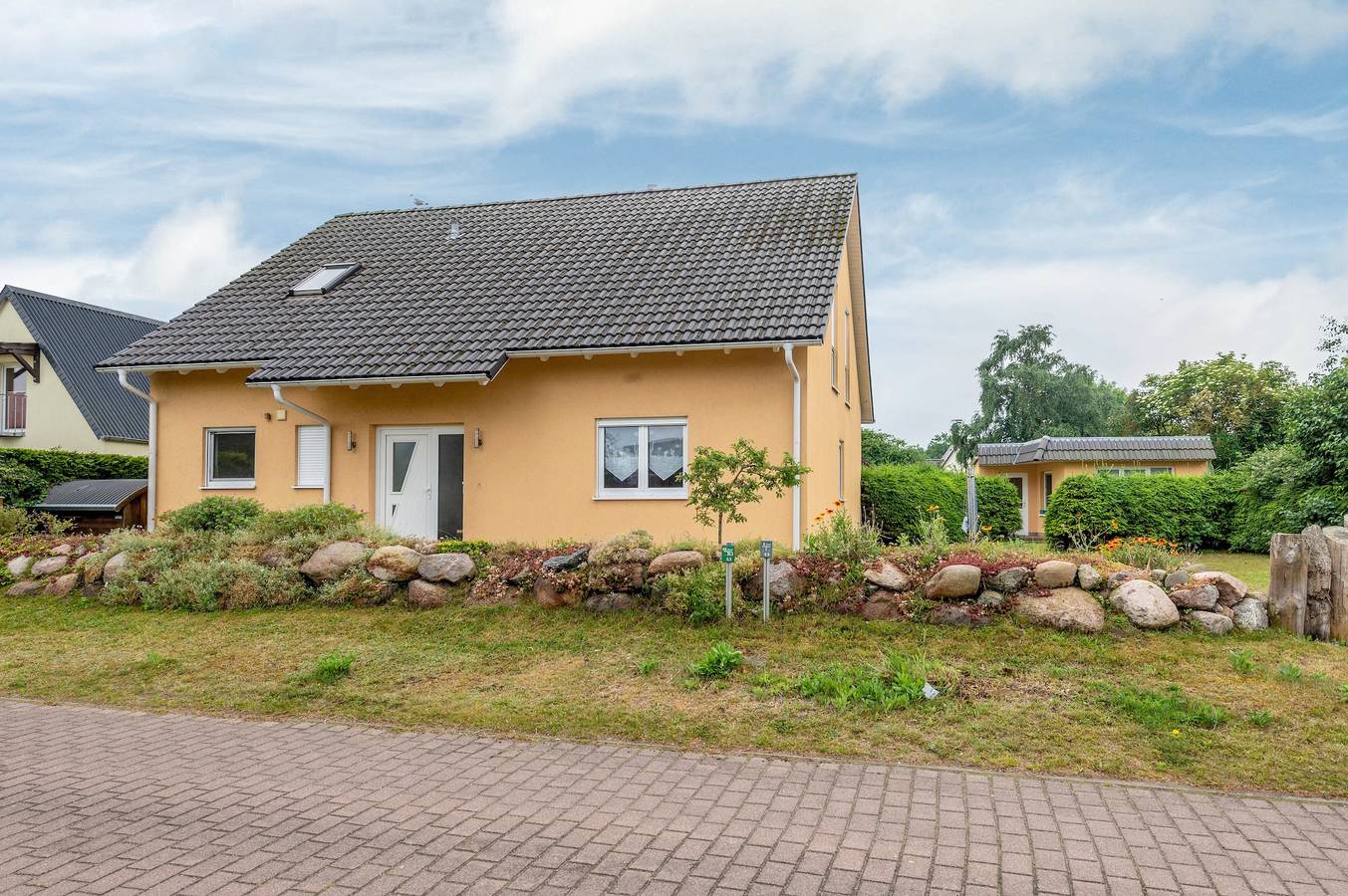 Ganze Wohnung, Ferienwohnung Undine im Fh Vineta für 4 Personen (99 m²) in Fuhlendorf direkt am Nationalpark  in Fuhlendorf, Vorpommern-Rügen