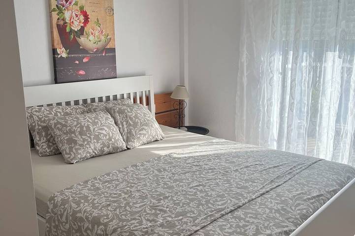 Vacation home right by the sea with a view of Gibraltar in Algeciras, Parque Natural del Estrecho
