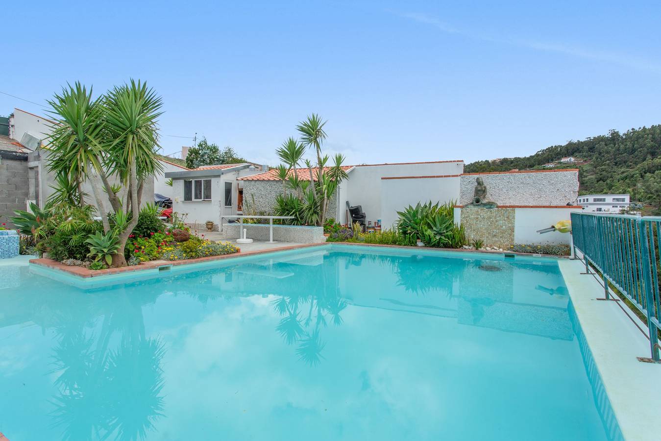 Appartement 'Classic Panoramic View Ocean' met gedeeld zwembad, tuin en wifi, foto 6