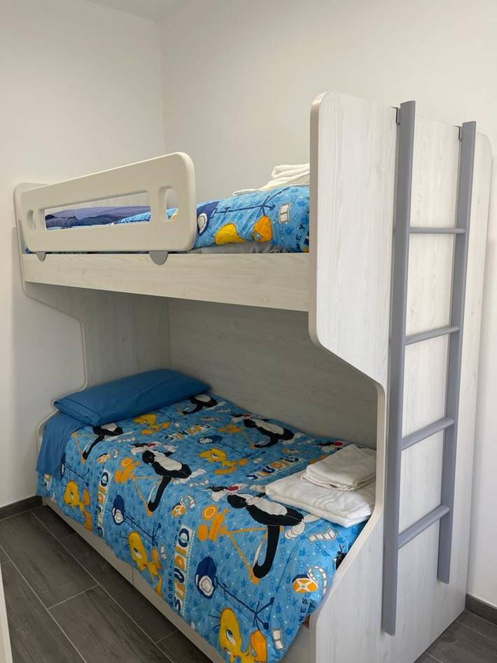 Appartamento intero, Appartamento "Il Paradiso Holiday" con terrazza privata, aria condizionata e Wi-Fi in Ravenna, Provincia di Ravenna