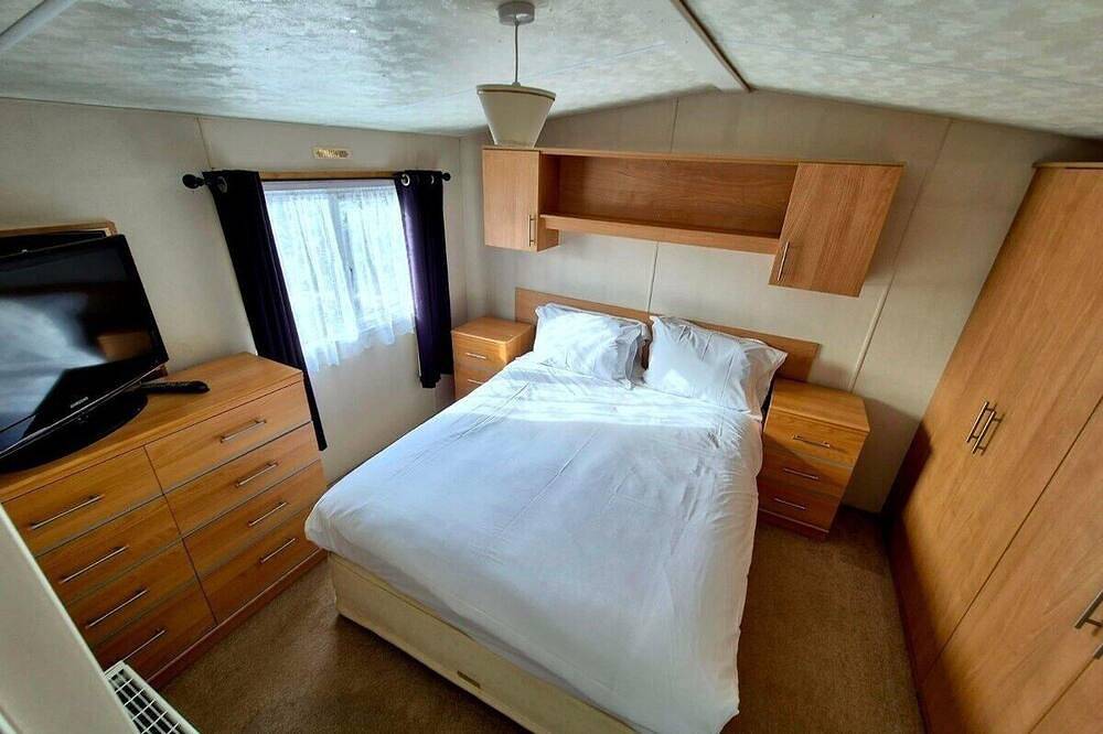 Birchington Vale Delta Sapphire in Kent