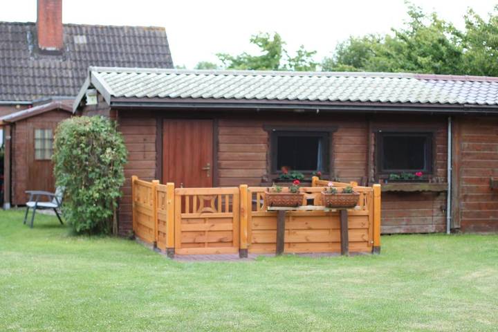 Ferienwohnung für 2 Personen, mit Terrasse und Garten sowie Ausblick in Bojendorf