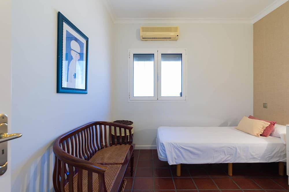 Farovela Suites Pasito Blanco I in Maspalomas, San Bartolomé de Tirajana