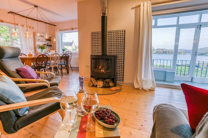 Cottage for 6 people, with garden, with pets in Menai Bridge