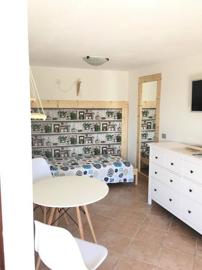 Chambre d’hôte pour 2 personnes, avec vue et balcon à San Teodoro - 3